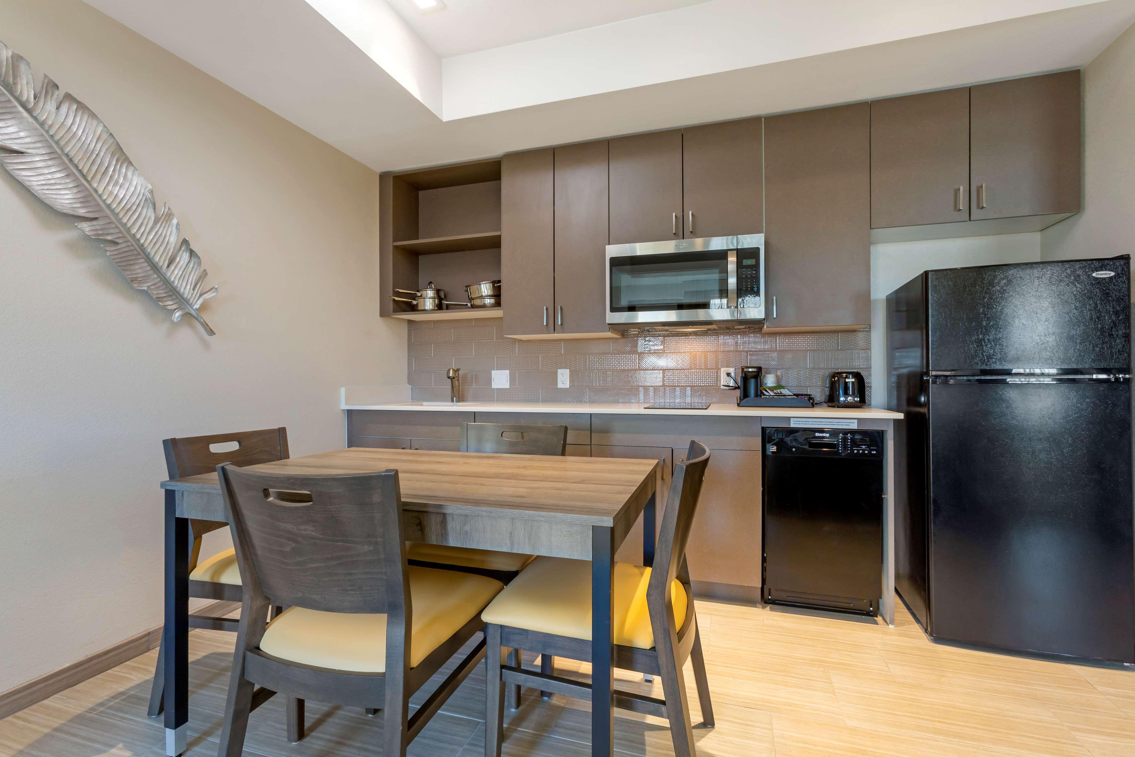 Best Western Plus Executive Residency Phoenix North Happy Valley Ngoại thất bức ảnh
