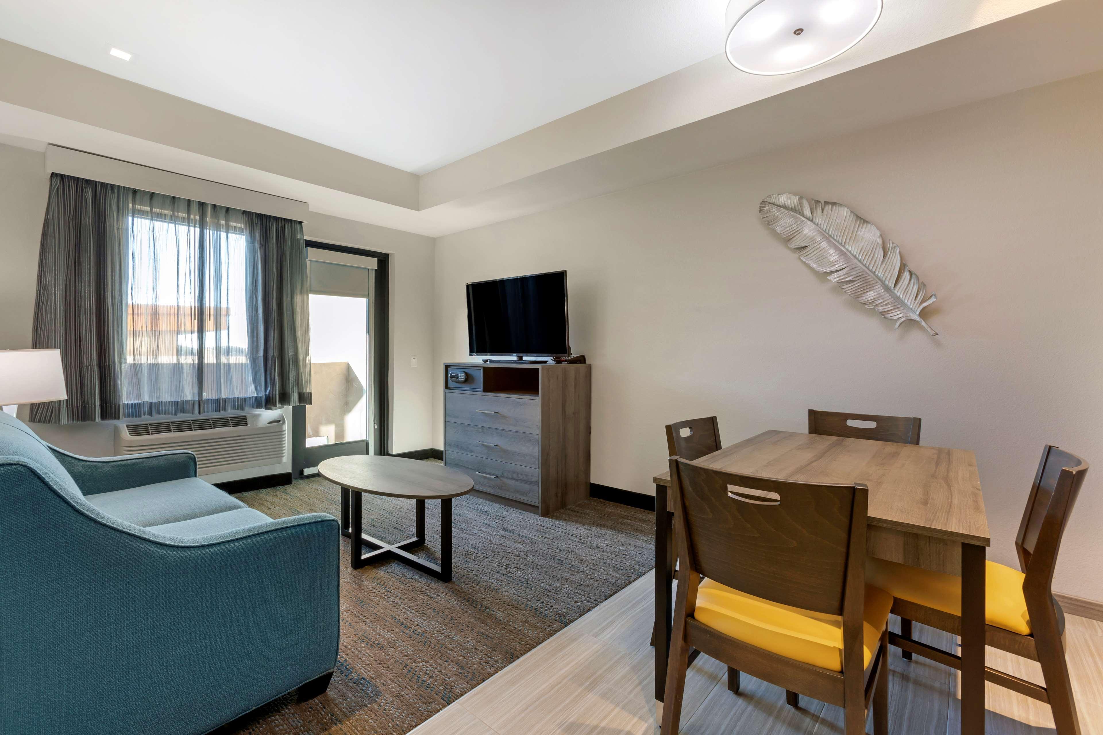 Best Western Plus Executive Residency Phoenix North Happy Valley Ngoại thất bức ảnh