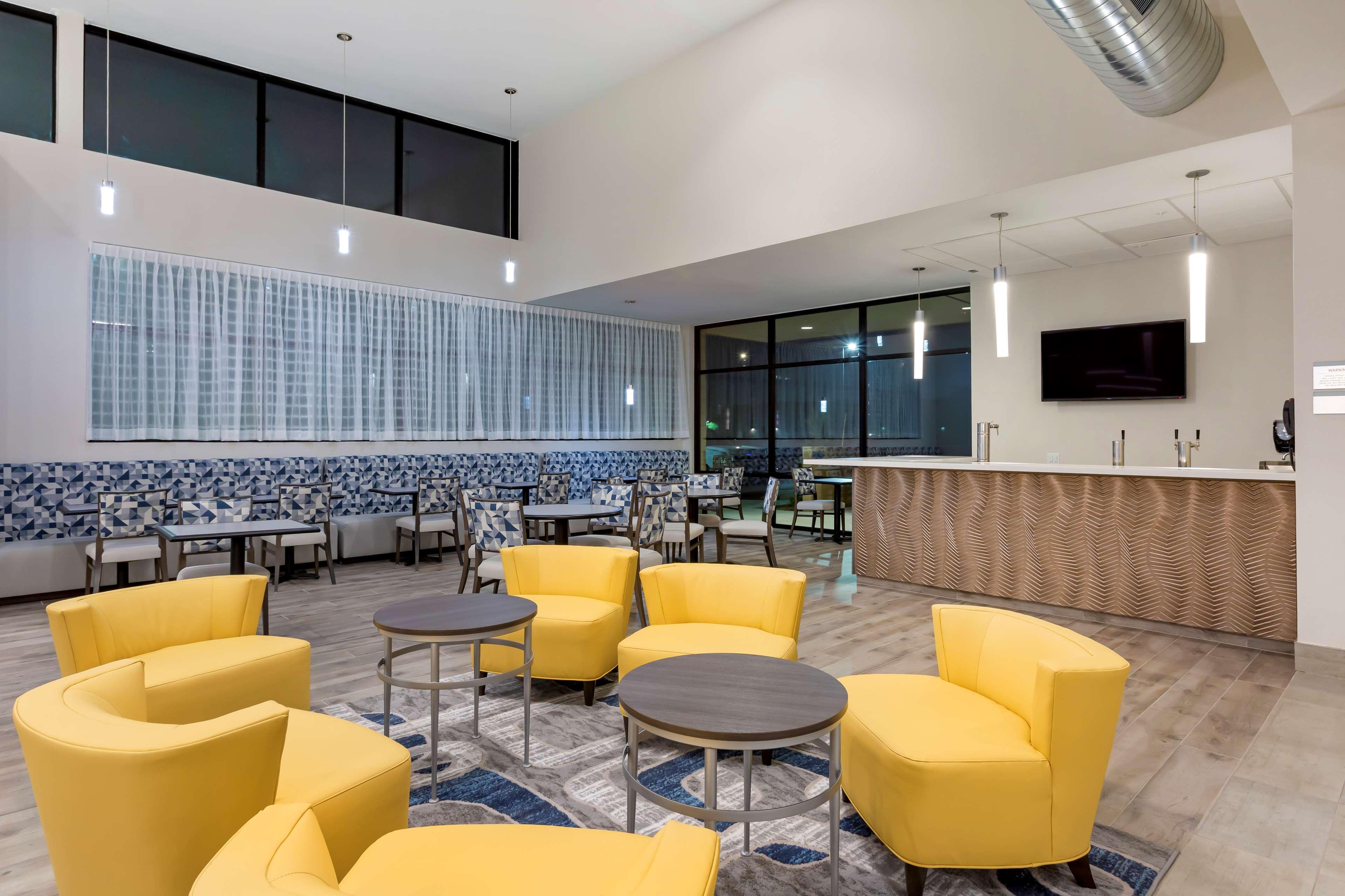 Best Western Plus Executive Residency Phoenix North Happy Valley Ngoại thất bức ảnh