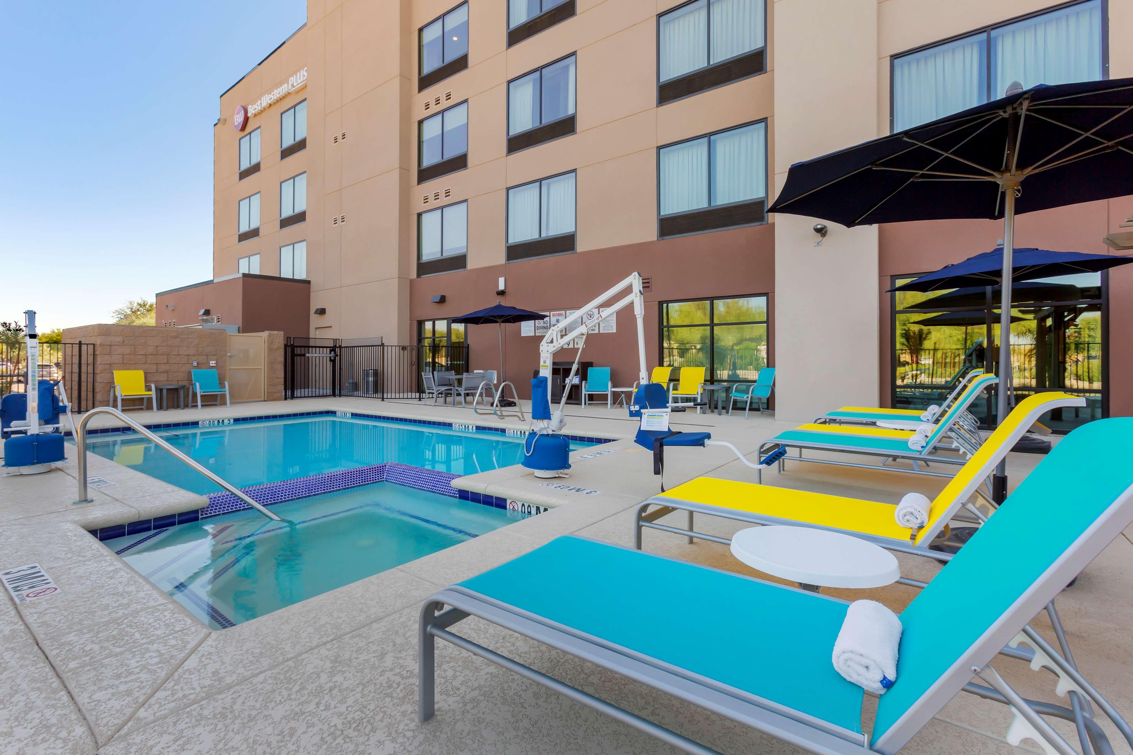 Best Western Plus Executive Residency Phoenix North Happy Valley Ngoại thất bức ảnh